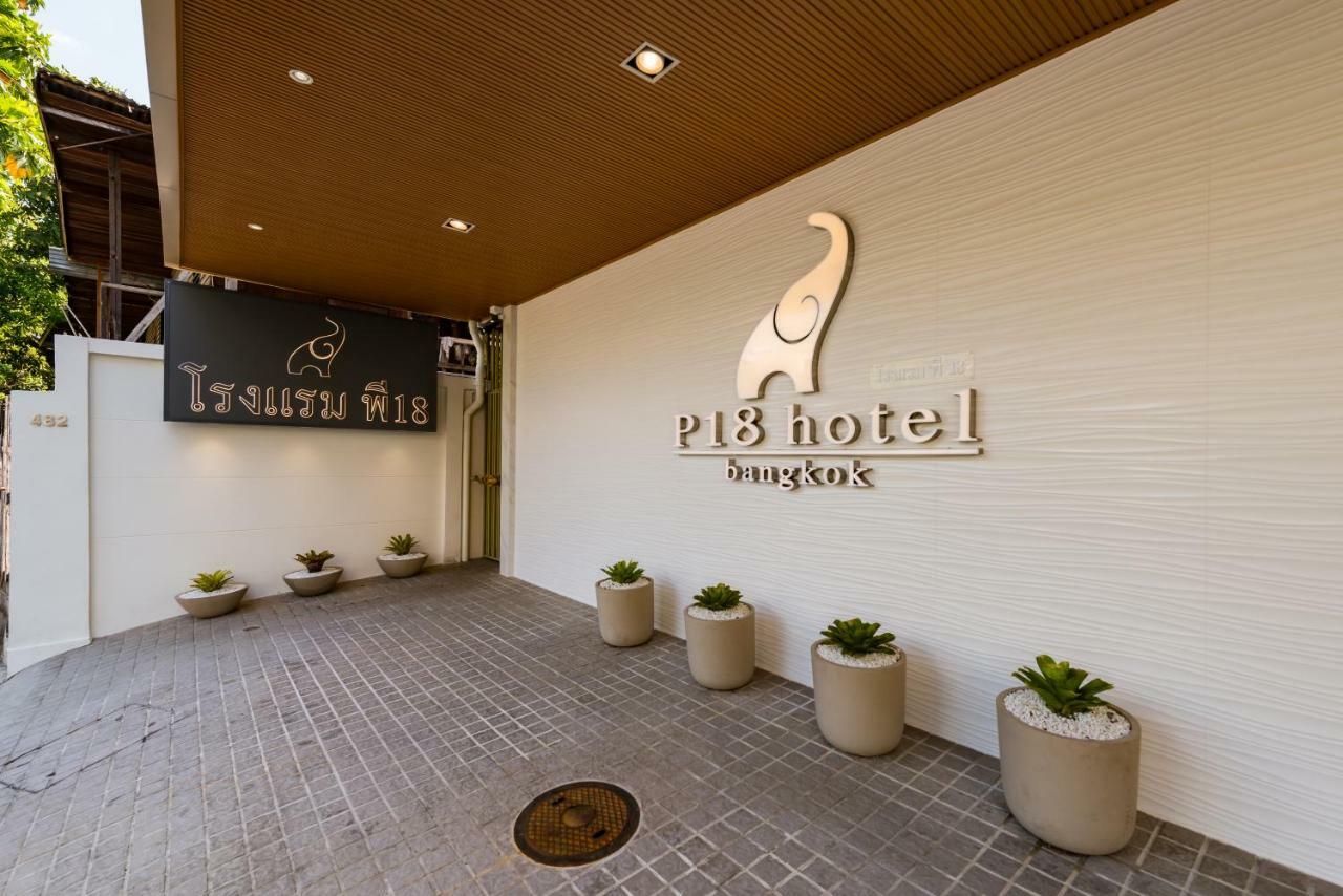 P18 Hotel Bangkok Exterior foto